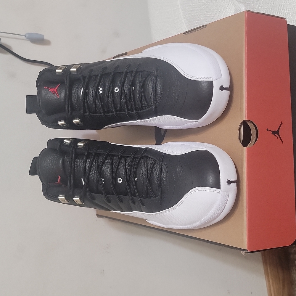 Jordan 12 "Playoffs"
